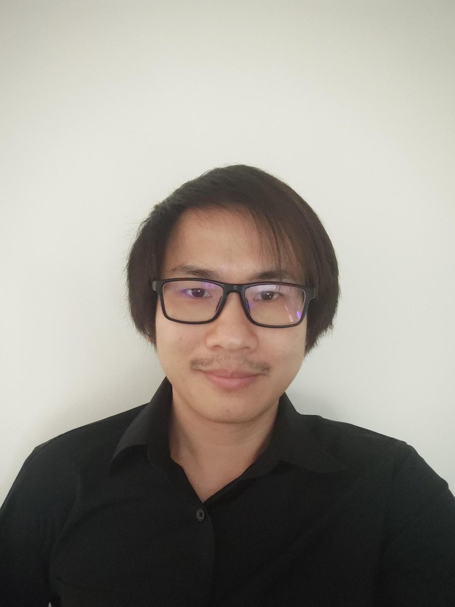 Portrait of Korawich Trangwachirachai