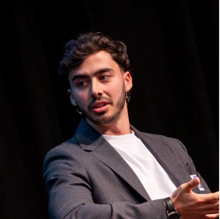 Portrait of Tiago Neves